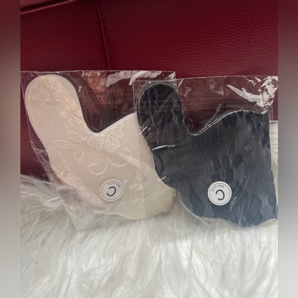 Nipple lifting pasties(set of two) - Picture 1 of 6